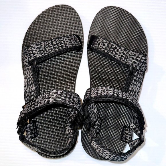 BRAND NEW - Teva Men\'s Original Universal Sandal - Etching Black - Size 8 NWT main image 9